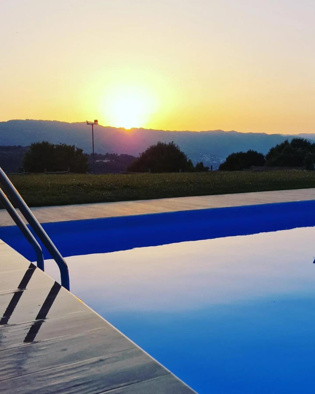 Agriturismo Ferrari Dipignano ภายนอก รูปภาพ